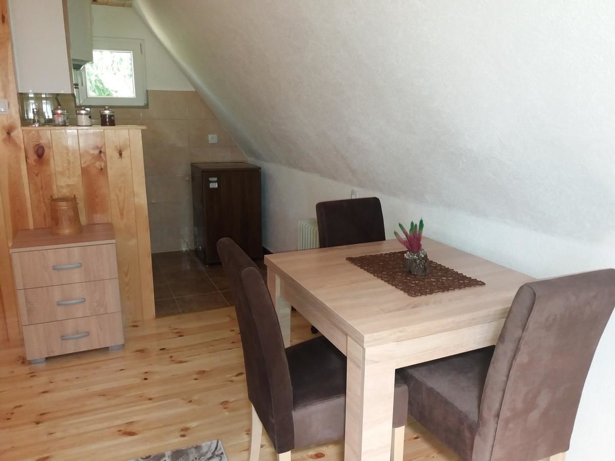 Шале Village Cottage Жабляк-14